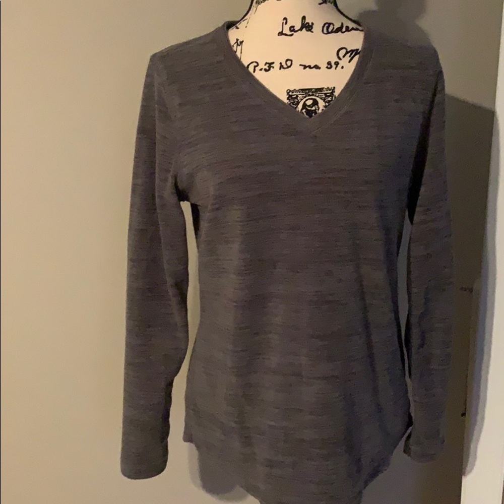 Grey sweatshirt
